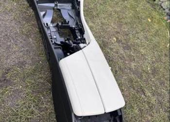 Podłokietnik BMW f10/11 oyestr