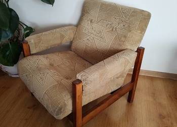 Fotel klubowy PRL do odświeżenia renowacji, 2 sztuki Vintage