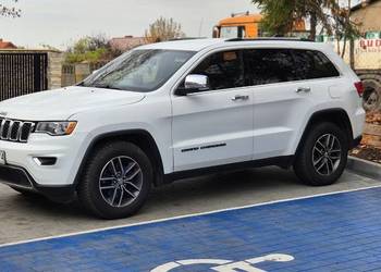 Sprzedam jeepa grand cherokee