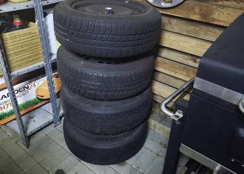 Opony zimowe na stalówkach 15 + kołpaki opel rozstaw śrub 4x100