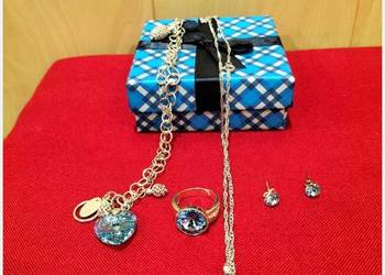 Komplet srebrnej biżuterii z kryształami Swarovski