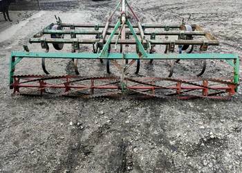 Kultywator z wałkiem Kultywator z wałkiem