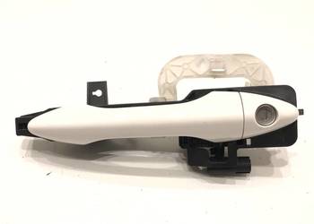 KLAMKA ZEWNĘTRZNA LEWY PRZÓD HYUNDAI ix35 Hatchback TCW - CREAMY WHITE