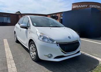 Peugeot 208 1.4 hdi 2015 rok