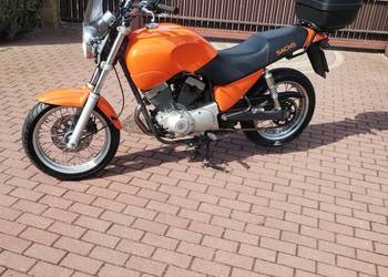 Motocykl 250/125 kat B,A1