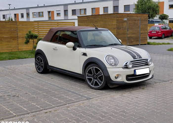 Mini cooper cabrio lift. Navi,klima bardzo zadbany
