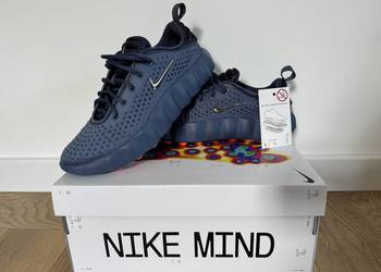 NIKE MIND 002 rozmiar 43 oryginał zakupione w sklepie NIKE