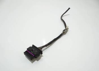 KOSTKA WTYCZKA LAMPY PTYŁ BMW F21 OE