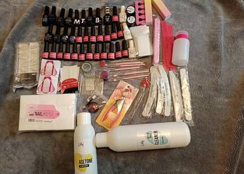 Lakiery żelowe do paznokci i akcesoria