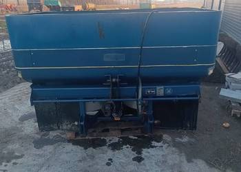 Sprzedam rozsiewacz bogballe l2