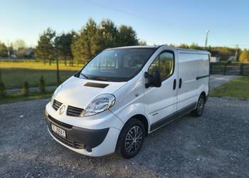 Renault Trafic 2010 2.5dci 150km 2xdrzwi przesuwne
