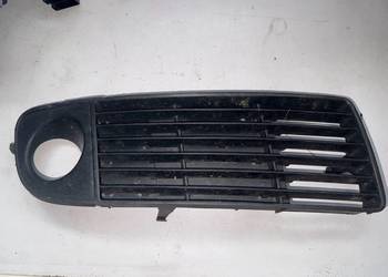 PRAWA KRATKA ZAŚLEPKA ZDERZAKA AUDI A6 C5 1997-2001