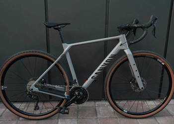 Rower szutrowy Carbon Canyon Grizl CF SL 6 (M) 2023 GRX gravel ngravel gra