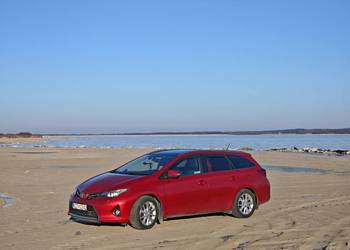 Toyota auris 2 touring sports prestige panorma 2,0 D4D salon Polska