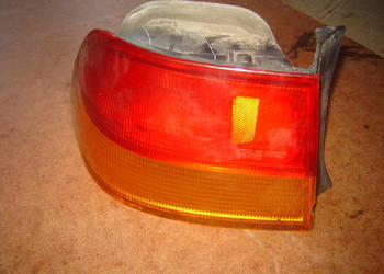 Civic VI coupe 97r lampa lewa tylna części