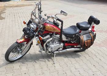Suzuki Intruder VS 800