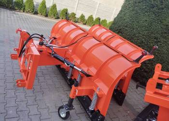 Pług komunalny do śniegu 2,6m firmy Metal Technik