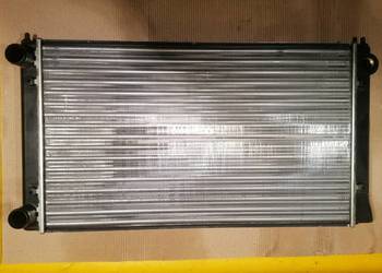 chłodnica wody nowa 1.8 8V VW Golf Jetta Scirocco Passat r.81-94