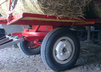 Przyczepa,laweta,na bele na slomę i nie tylko