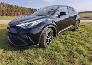 Toyota CH-R 2.0 Benzyna Hybrid