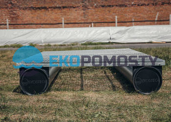 Pomost pływający, platforma pływająca 3x2m, krata stalowa