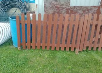 Drewniany płotek z futką bramką szerokość pola 160 cm furtka 110 cm