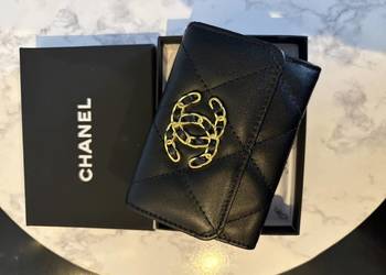 Portfel typu card holder CHANEL