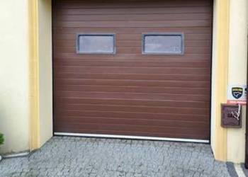 Brama garażowa segmentowa 2500x2200 [ 250x220] uzywana brązowa