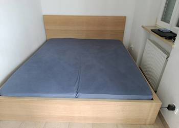 Łóżko Malm Ikea 180/200 ze stelażem