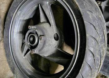 Kawasaki ZZR 600 koło tył tylne tylnie ZZR600 felga tylna tylnia opona