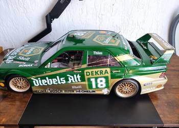 Model QD Racing 1/5 benzyna.