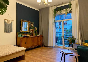 Klimatyczne 34m2 w kamienicy z ogrodem Mokotów
