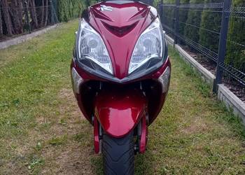 Skuter Zipp Quantum RC 125