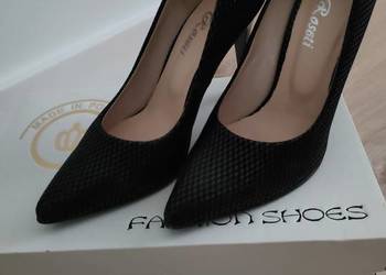 Czółenka na obcasie czarne rozmiar 36