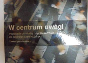 W CENTRUM UWAGI - JANICKI ARKADIUSZ