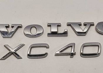 VOLVO XC40 EMBLEMAT ZNACZEK KLAPY