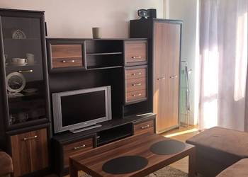 2 pokoje, 38 m², Saska Kępa – klimatyzacja, widok na centrum, piwnica