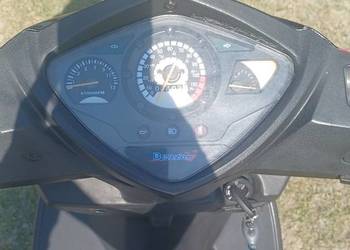 Sprzedam skuter 2t. Bardzo silny