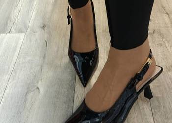 (42) Czarne czółenka wieczorowe z odkrytą piętą na szeroką stopę, Nowe