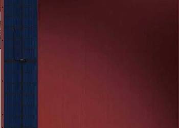 Paleta 36x Panel PV DAH Solar 400W Bifacial w unikalnym kolorze Red