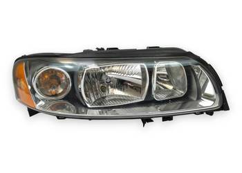 LAMPA PRAWA Volvo S60 I V70 II XC70 LIFT prawy przód przednia EURO 30698836