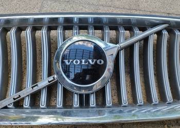Volvo XC90 2 Atrapa grill przedni