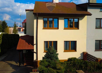 Połowa bliźniaka z ogrodem w centrum Piastowa