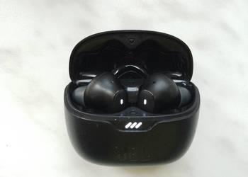 Słuchawki JBL tune beam dokanałowe bezprzewodowe czarne