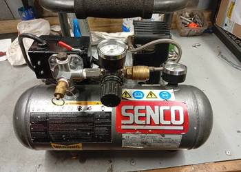 Cichy kompresor bezolejowy 3,8L PC1010 Mini SENCO bezolejowy