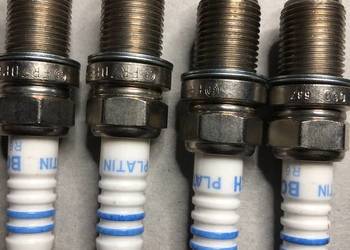 Świece Platynowe Bosch FR7DPP33, N30