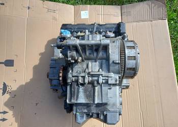 Yamaha R1 silnik 1000 cm3
