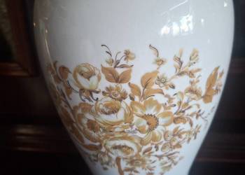 Wazon 23 cm porcelana.