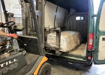 USŁUGI TRANSPORTOWE PRZEPROWADZKI  /GABARYTY
