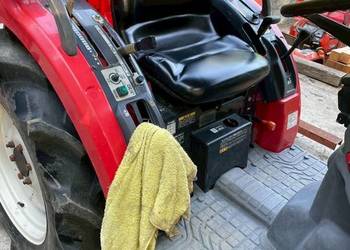 Traktor Mitsubishi MTZ23D – 23 KM, 4×4